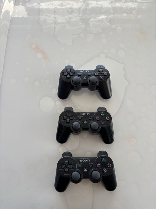 Продавам Playstation 3 в перфектно състояние