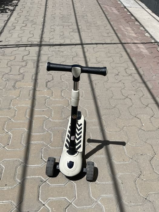 Самокат почти новый
