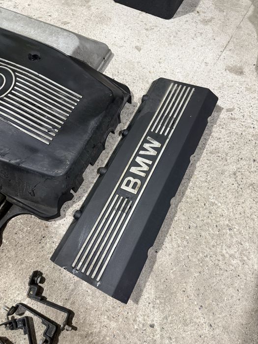Моторная Крышка М60 на BMW e34