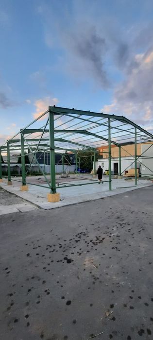 Hala structura metalica 35€mp Confecționată si montata  din ipe 180