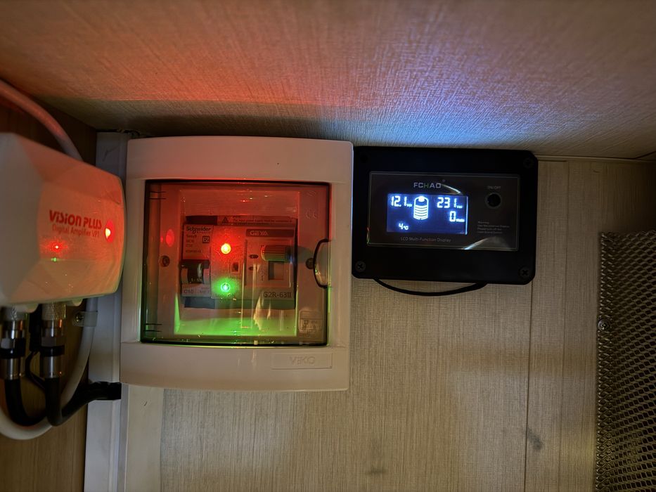 Каравана Lunar Ariva 2012