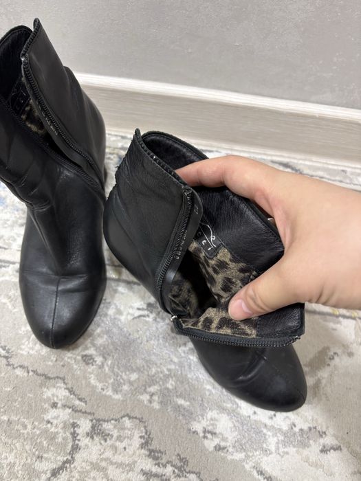 Продется обувь осенняя