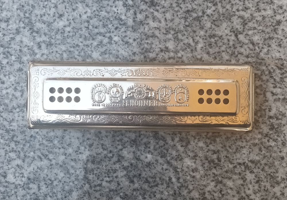 Muzicuță Hohner, cu  2 Laturi de suflat