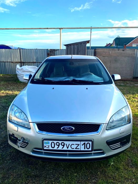Продам машину Ford Focus 2006 года