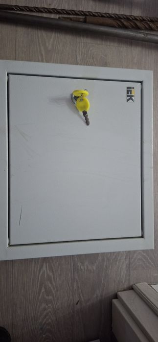 Щит IEK 300x260x120