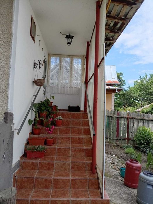 Casă cu teren 970 mp în Gornet, Prahova