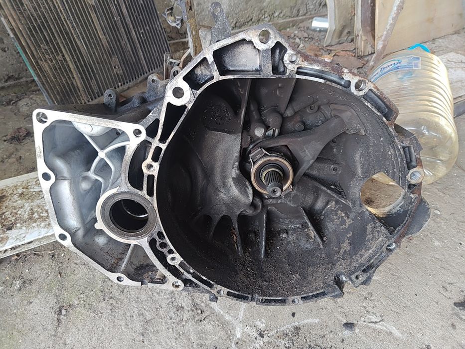 Скоростна кутия nissan x trail t 30