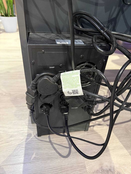 Линейно-интерактивный ИБП AVT EA600 (3KVA)