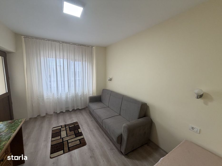 Apartament 3 camere,str.Victoriei