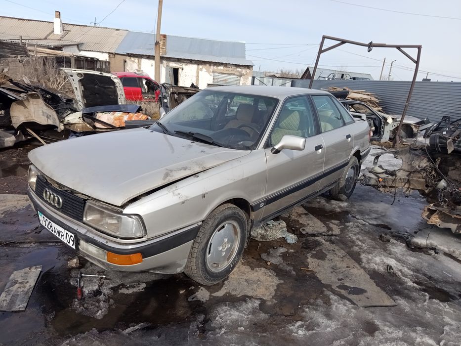 Ауди 80 б3 по запчастям