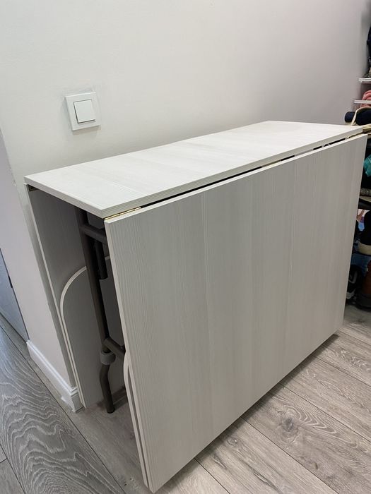 Продам стол трансформер в отличном состоянии