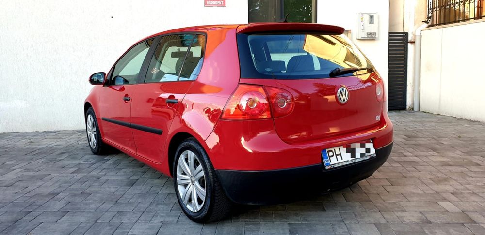 Volkswagen golf 5 Întreținut  .A.C. Proprietar