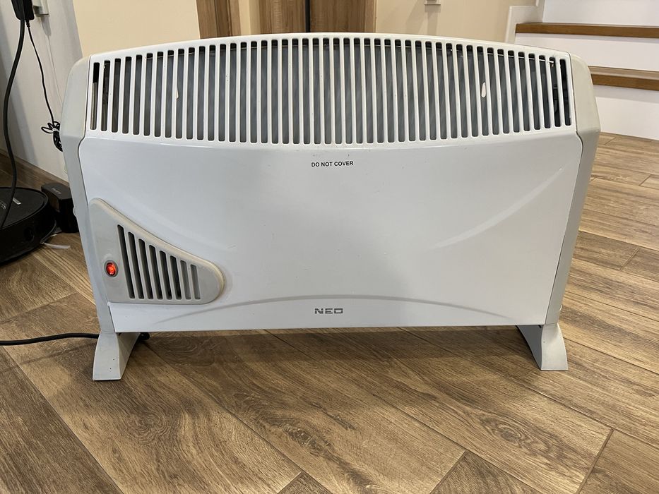 Конвектор NEO  CH-300Т