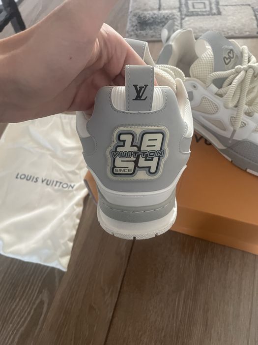Adidasi LV skate noi nepurtati