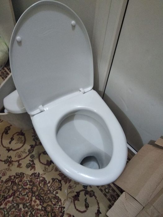 Продам сантехника