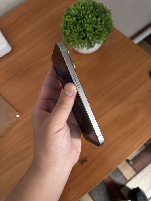 iPhone 15 Pro 128GB.88%.Идеал! 10/10.