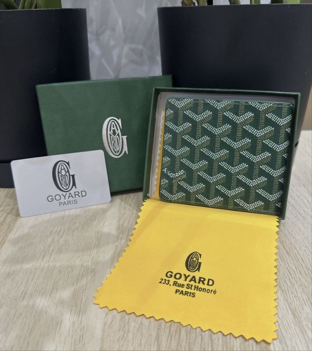 Goyard портфейл.