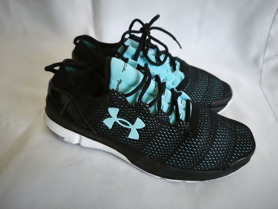 Under Armour оригинални маратонки за бягане, номер 40