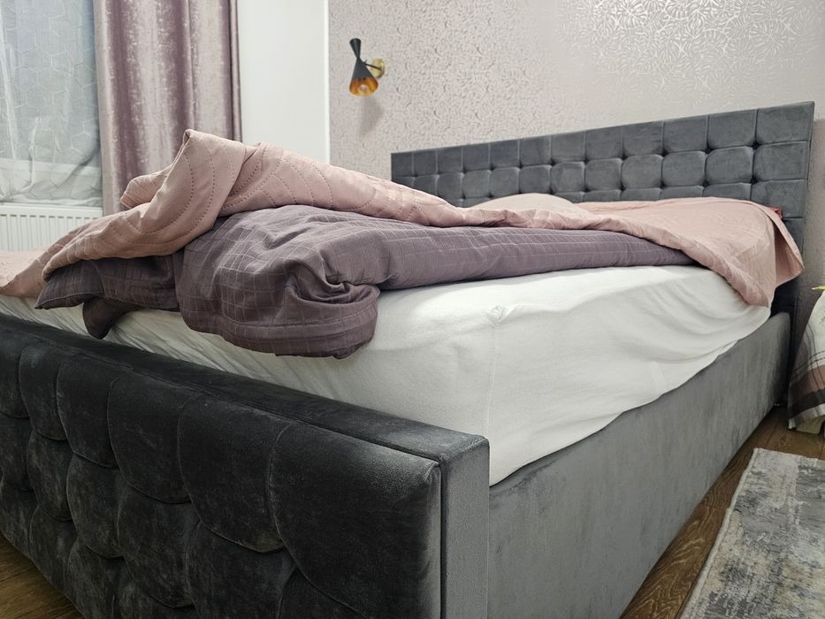 Pat dormitor 200x180