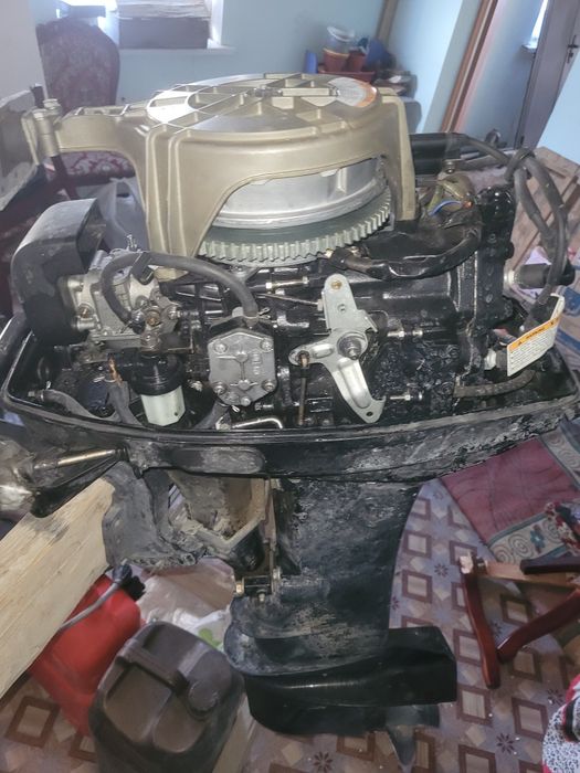 Продаётся мотор Меркури 30