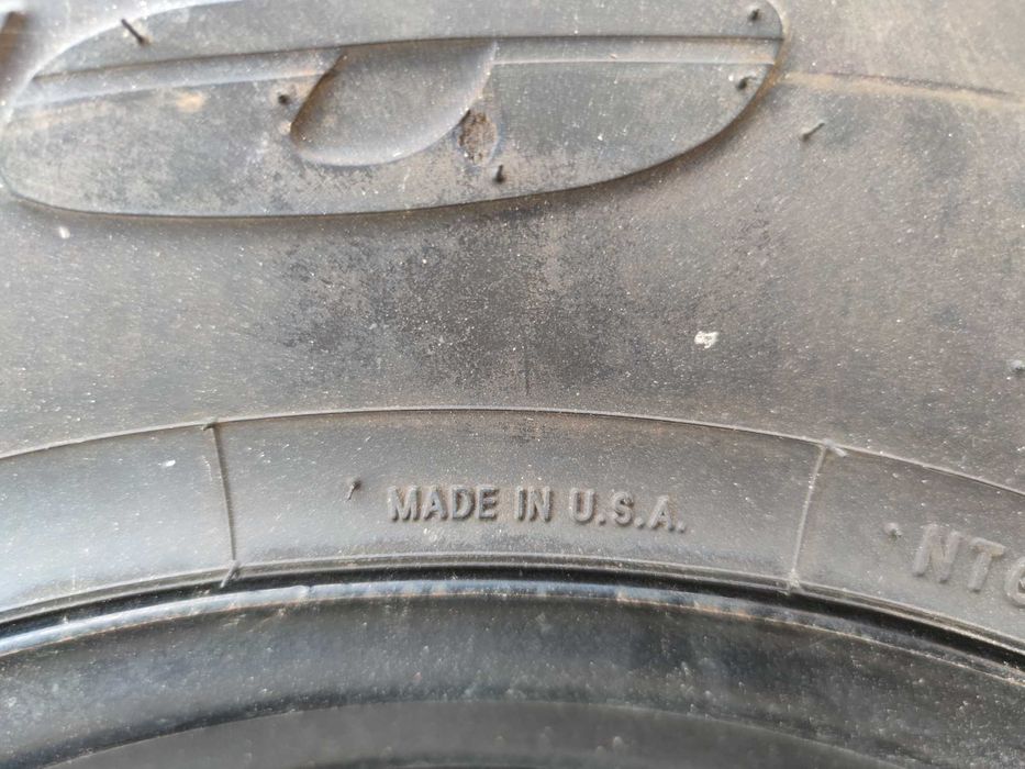 Гуми 5 броя 37 /12.5/ 17