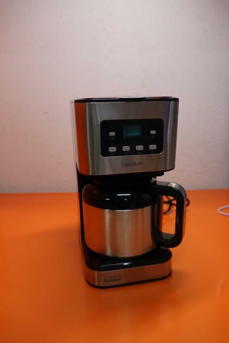 Шварц кафемашина Cecotec Coffee 66 Drop & Thermo