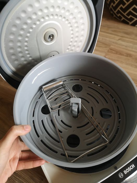 Мултикукър Bosch MUC11W12 
SKU: MUC11W12*** Производител