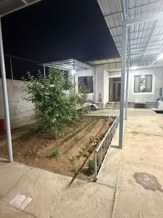 Obod mahalladan uchastka sotiladi 3 sotix