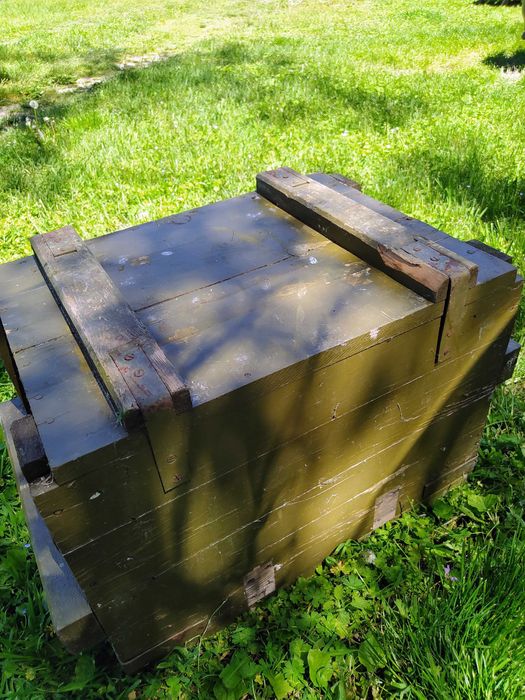 Продавам сандъци, преработени за 9-рамкови кошери