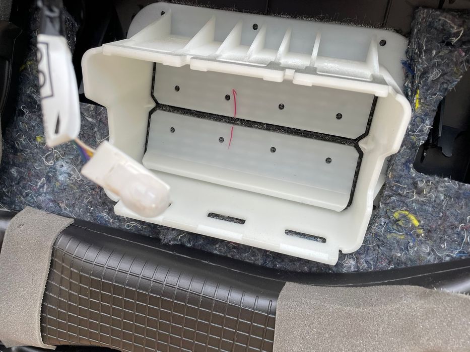 Plansa bord toyota auris