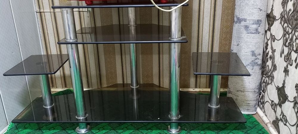 Подставка для телевизора