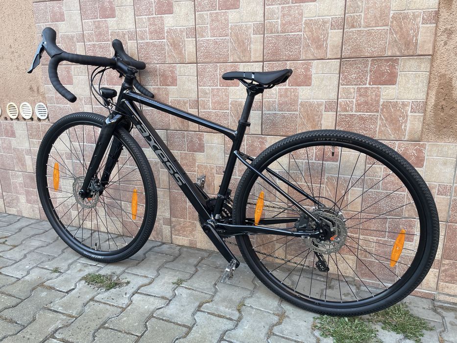 Bicicleta cursiera cyclocross gravel frane hidraulice GRX