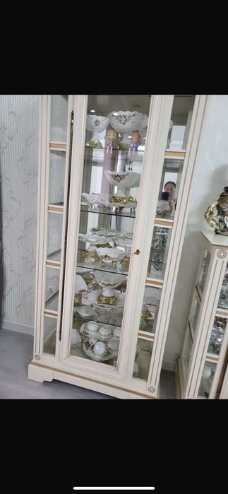 Продается сервант