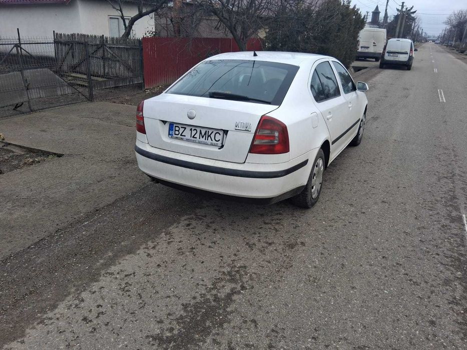 SKODA Octavia 2008 — imagine 5