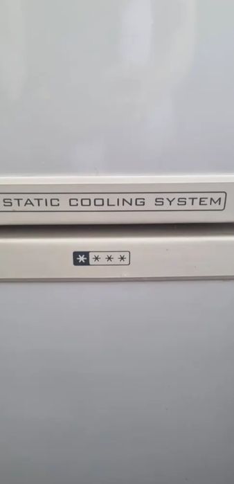 Продаю Холодильник рабочий Pozis