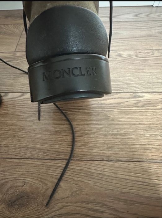 Ghete/bocanci Moncler,unisex,originali,nr 41 (26.5 cm),noi!
