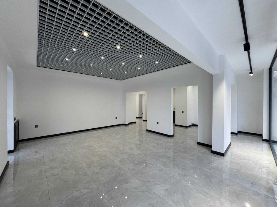 Сдается в аренду коммерческое помещение вдоль дороги! Тансикбаев