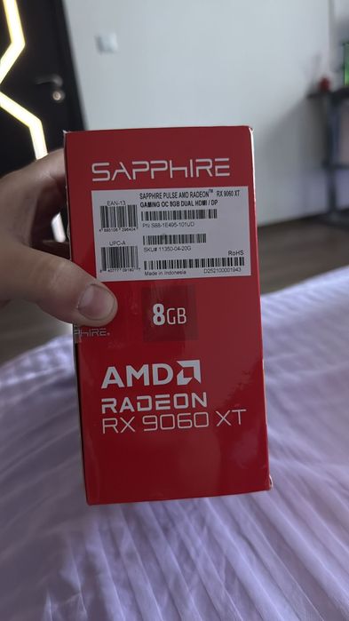 Sapphire Pulse AMD Radeon RX 9060 XT 8GB