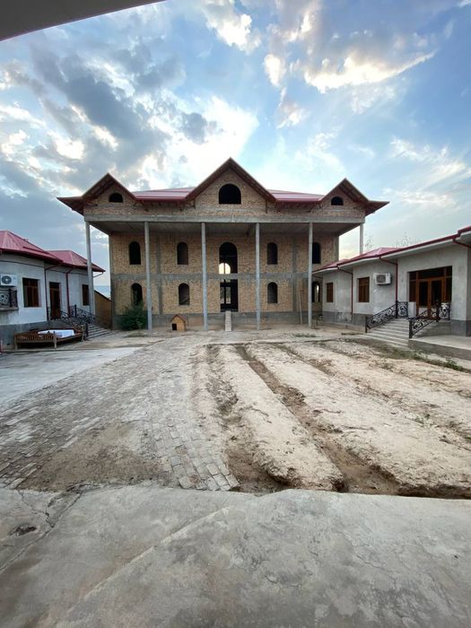 Циолковскийда уй-жой