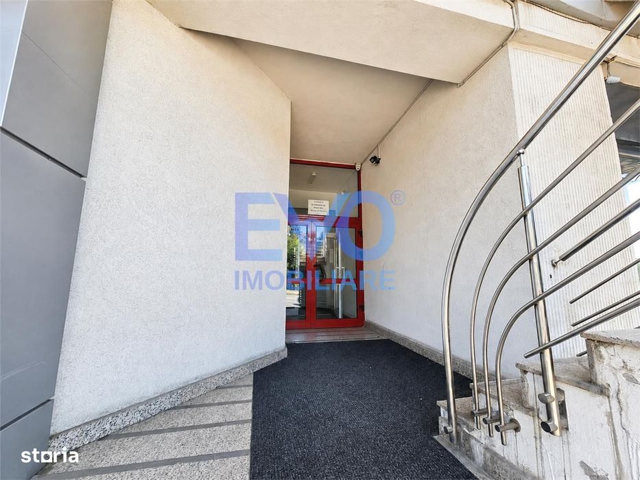 Spatiu Birouri 93 mp Utili, 11 mp Balcoane, Palatul de Justitie, Iasi