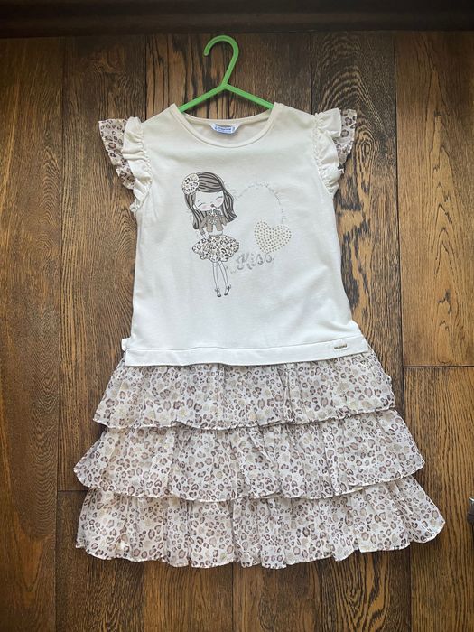 Чисто нова рокля за принцеса 7г. + 2 рокли Mayoral, мн.добро състояние