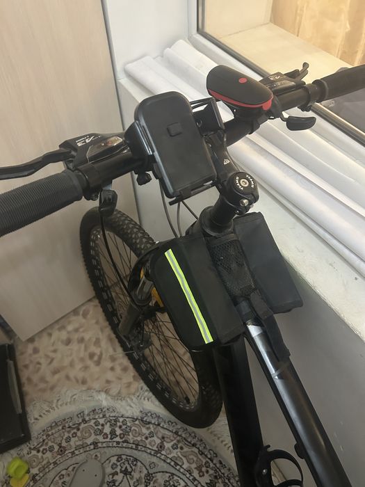 Велосипед,продаетса состаяние идияльное