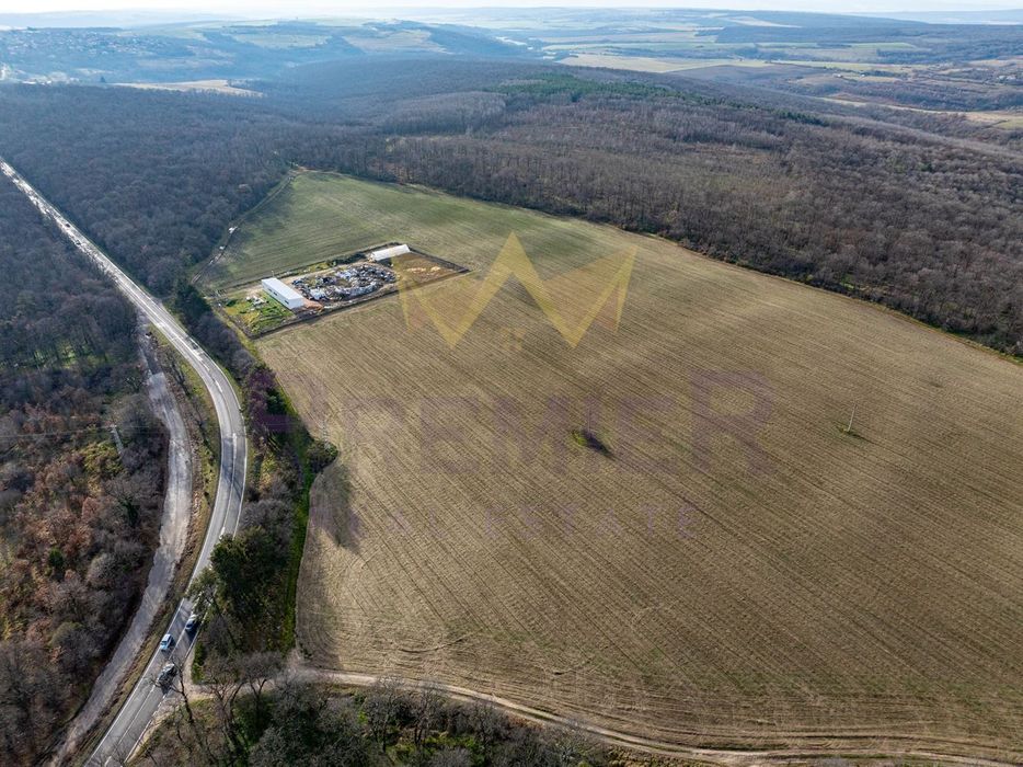 Парцел в Варна, област-с.Приселци площ 5130