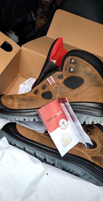 Bocanci protectie Sixton 40