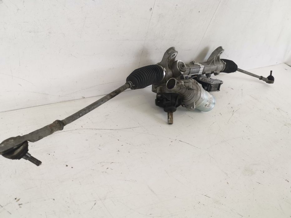 Реноу Туинго / Renault Twingo 3 Оригинална кормилна кутия в добро съст