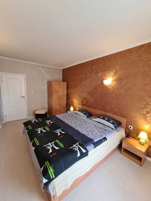 Продава се Тристаен апартамент в к.к. Слънчев бряг - 102 кв.м за 981 €/кв.м - Снимка #3