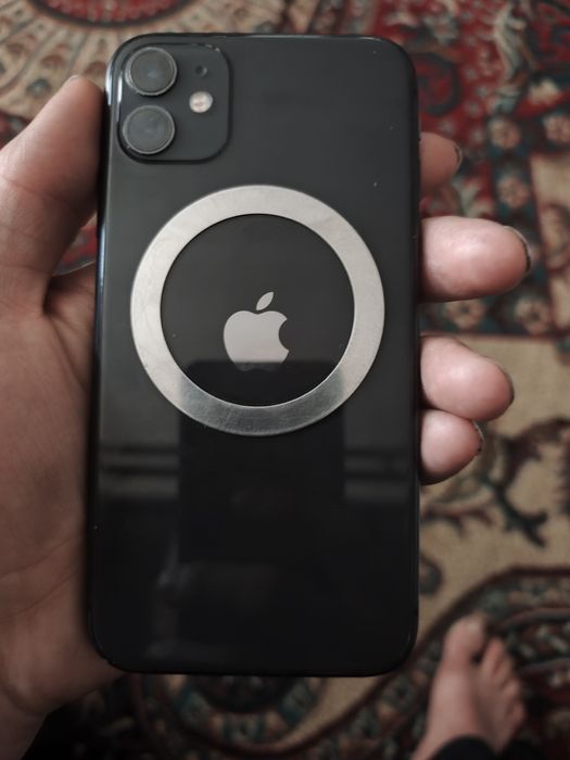 iPhone 11 srochna sotiladi faqat bugun