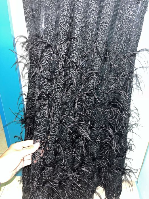 Официална черна рокля