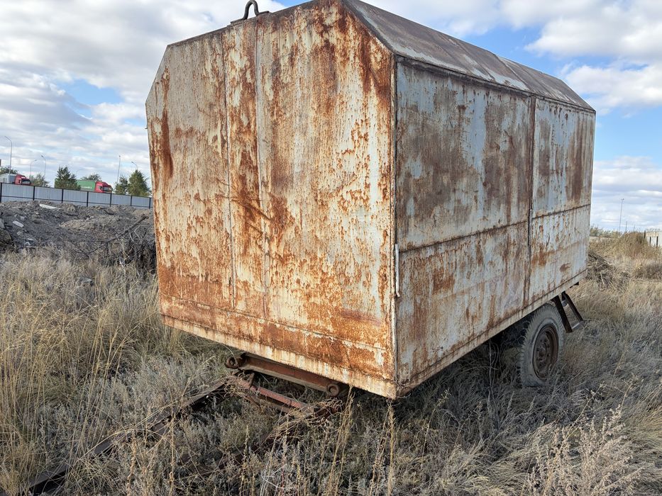 Продам вагончик бытовку на колесах