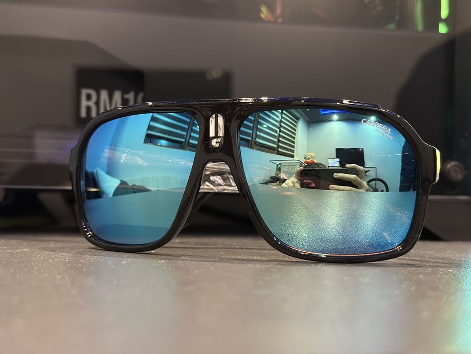 Слънчеви очила Carrera – Огледални стъкла, Oversized стил – UV защита!
